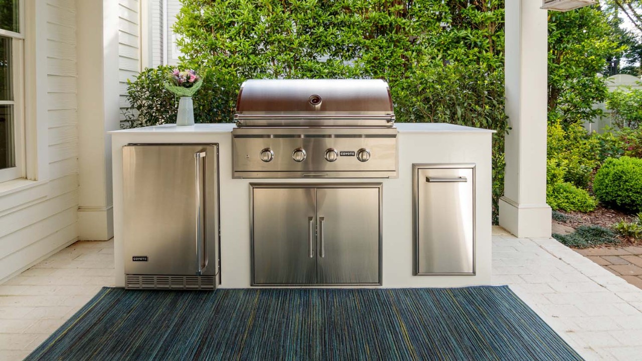 Coyote Outdoor Kitchens